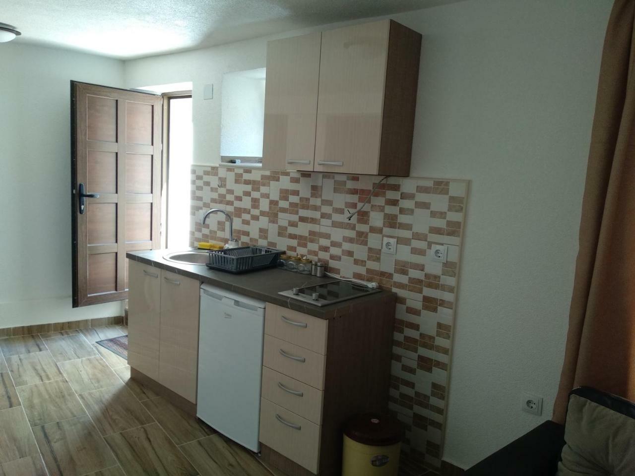 At George'S Apartments Охрид Екстер'єр фото